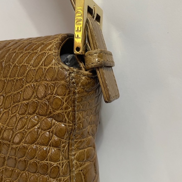 Rare! Vintage Fendi crocodile skin baguette bag - Picture 4 of 7
